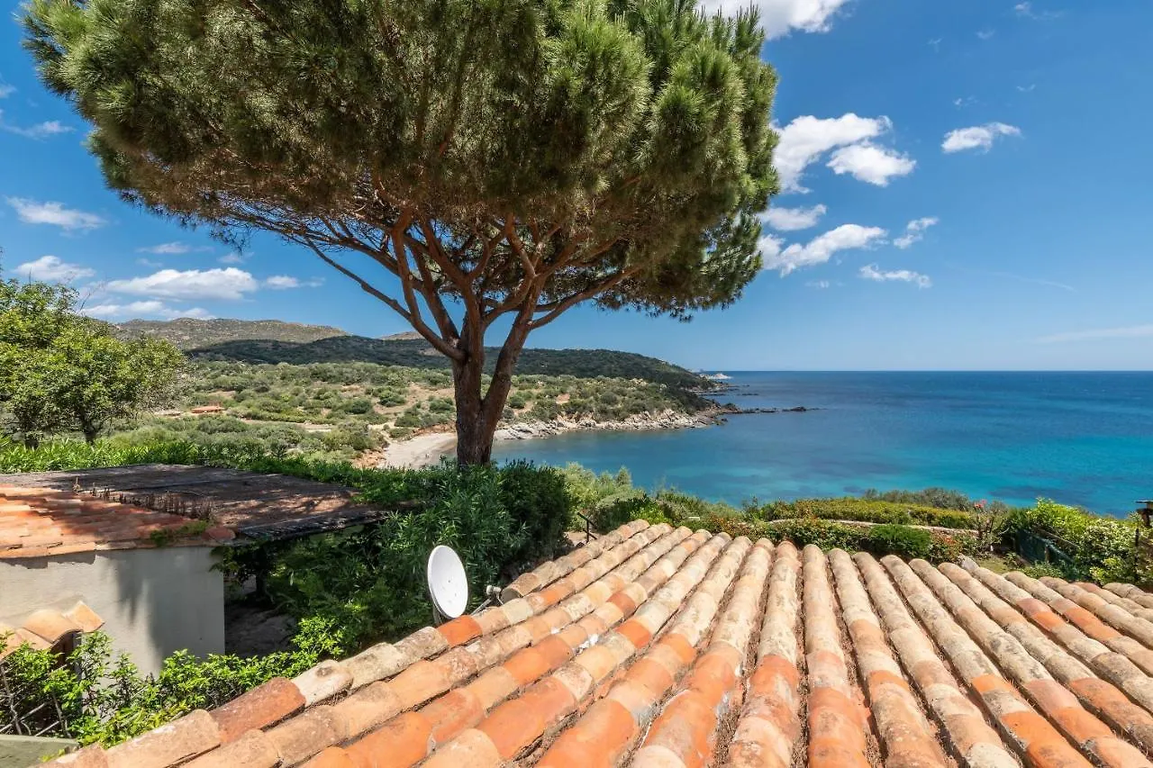 Accu Is Prezzus C Fronte Mare Διαμέρισμα Villasimius